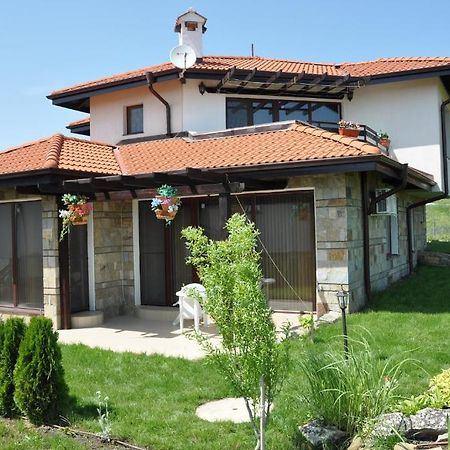 Villa On The Black Sea サニービーチ エクステリア 写真