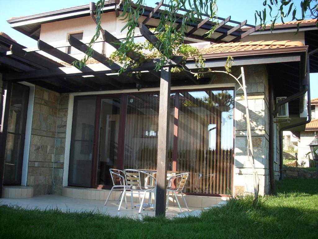 Villa On The Black Sea サニービーチ エクステリア 写真