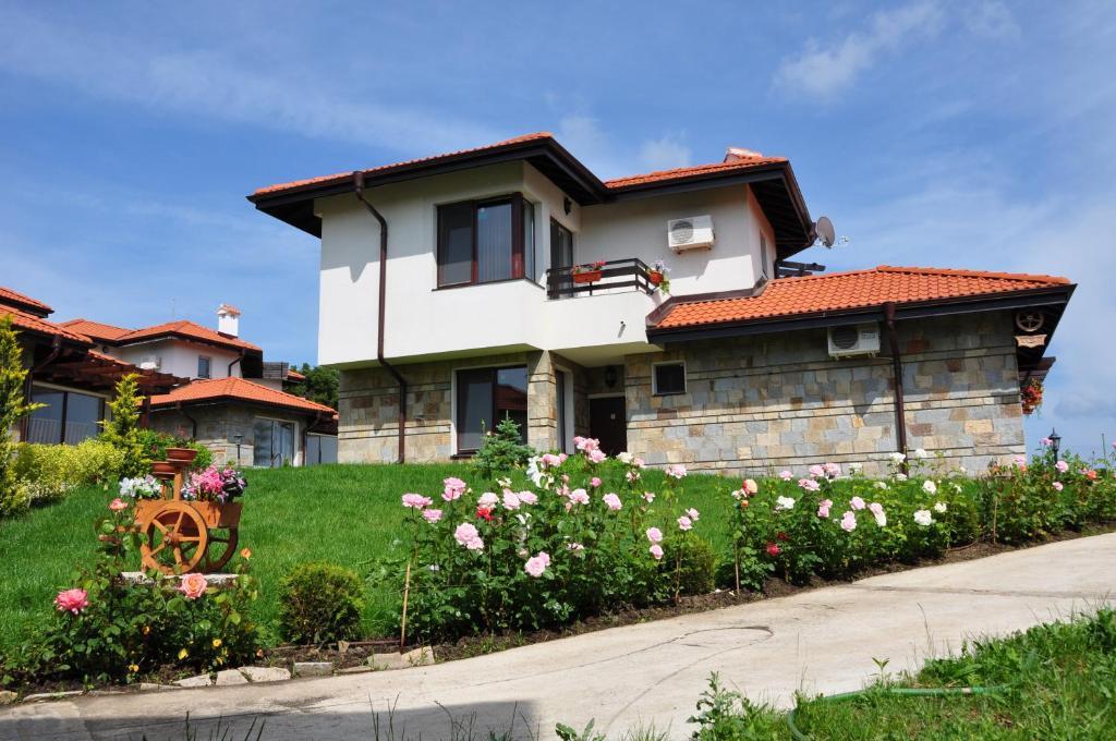 Villa On The Black Sea サニービーチ エクステリア 写真